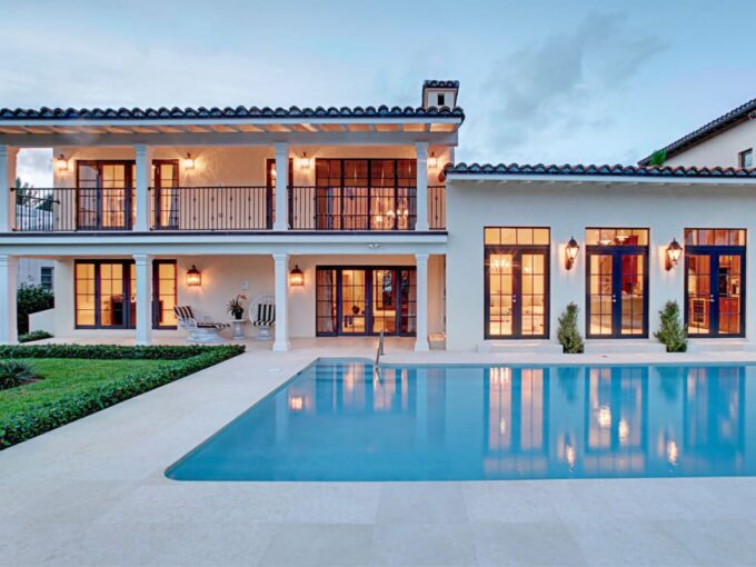 Villa on Hollywood Boulevard